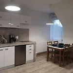 Apartdebki