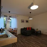 Apartdebki *