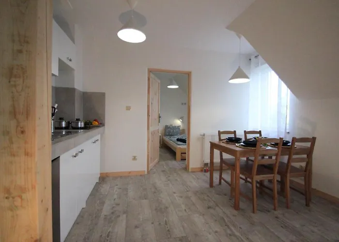 Apartdebki Lägenhet