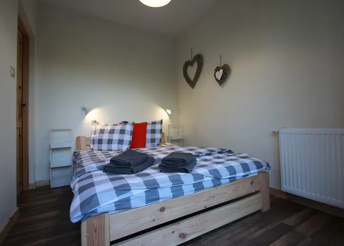 Apartdebki Lägenhet Odargowo